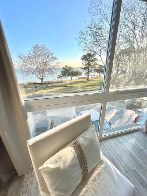 View (from property/room), Lake view