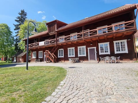 Property building, Day, Garden view