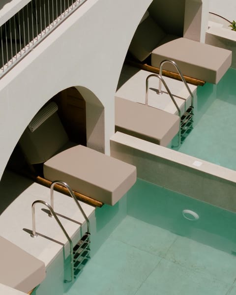 Property building, Swimming pool