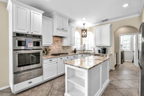 Taupewood Pl House in The Woodlands