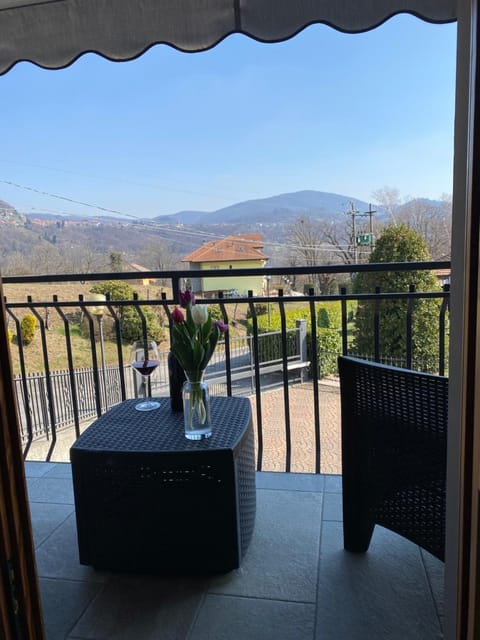 il tulipano House in Canton of Ticino