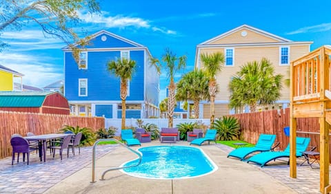 Sun Sational Apartment in Garden City