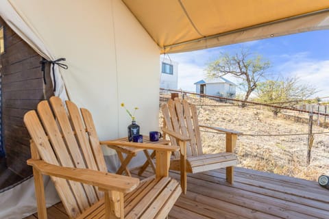 Patio, Balcony/Terrace