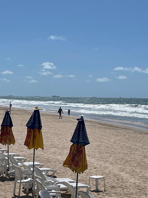 Nearby landmark, Day, People, Natural landscape, Beach, Sea view, sunbed