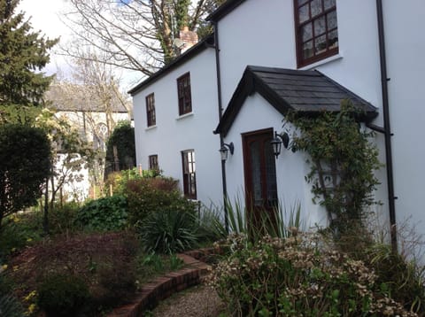 The Laurels Bed and Breakfast Bed and Breakfast in Cardiff