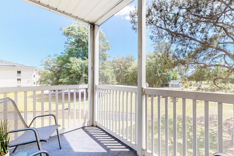 River Oaks 40D Apartment in Carolina Forest