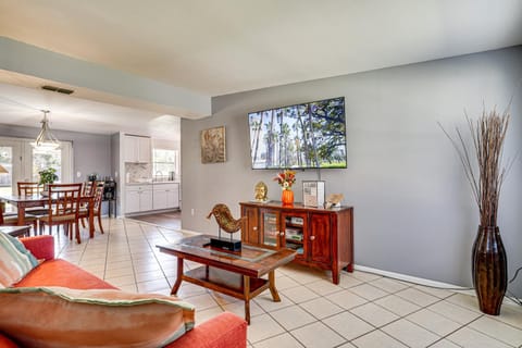 5 Mi to Circle B Bar Reserve Lakeland Getaway! House in Lakeland