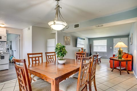 5 Mi to Circle B Bar Reserve Lakeland Getaway! House in Lakeland