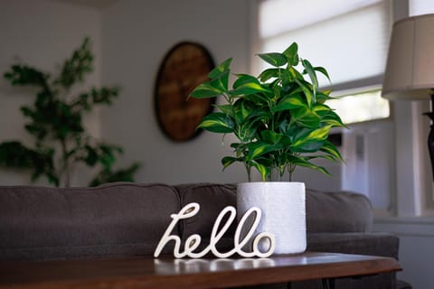 Property building, Living room, Seating area, Dining area, heating, internet, air conditioner
