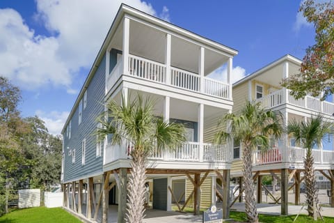 Summer Luvin House in Surfside Beach