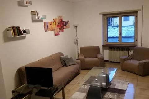 Communal lounge/ TV room, Seating area