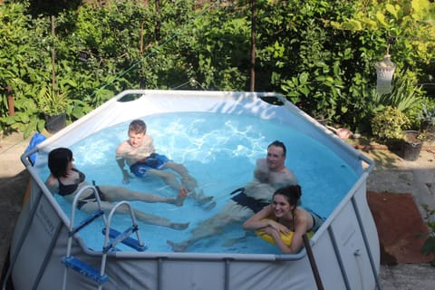 Property building, Swimming pool