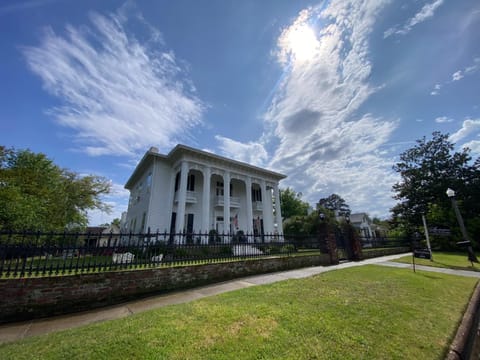 Property building, Landmark view