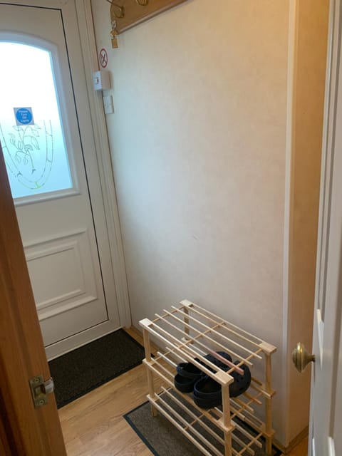 Farm stay caravan on working farm Apartment in England