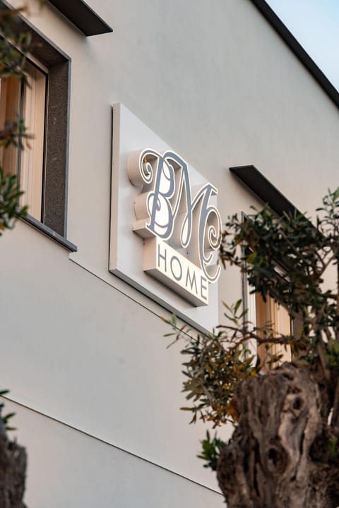 Property logo or sign, Street view