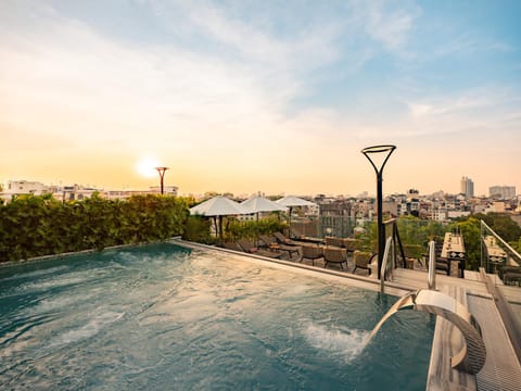 Pool view, Swimming pool