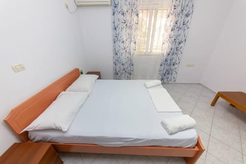 Garden Villa Sarande Apt-2 Apartment in Sarandë