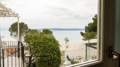 Day, View (from property/room), Balcony/Terrace, Beach, Sea view