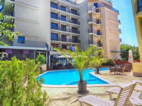 Property building, Patio, Swimming pool