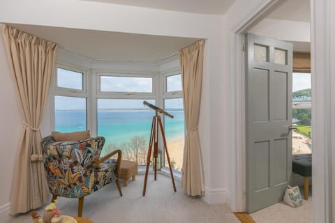 Natural landscape, Living room, Seating area, Sea view