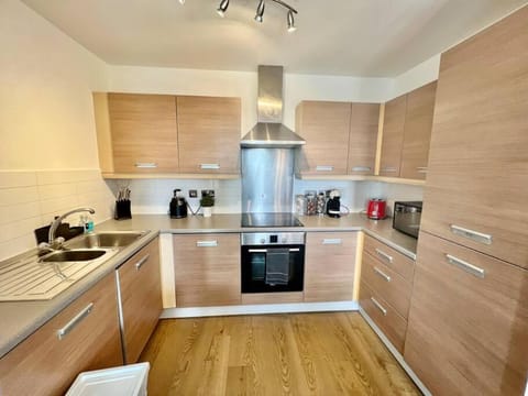 Home2home - Mill Park Apartment in Cambridge