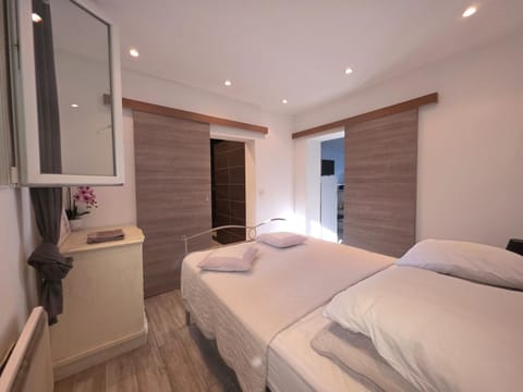 jolie appartement avec piscine Apartment in Mougins