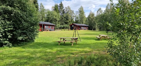 Property building, BBQ facilities, Garden, Garden view, fireplace