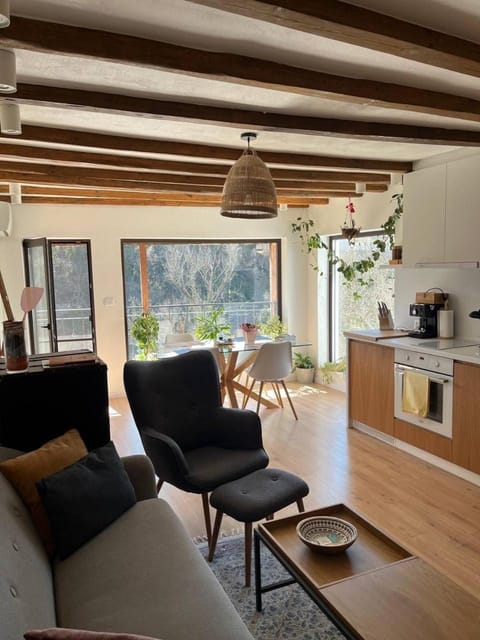 Spring-Пролет Apartment, Old Town, Veliko Tărnovo Apartment in Veliko Tarnovo