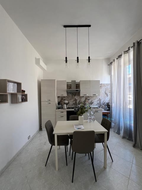 Port House Apartment in Civitavecchia