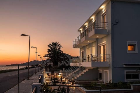 Property building, Balcony/Terrace, Sunset