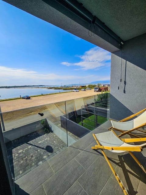 Balcony/Terrace, Seating area, Sea view