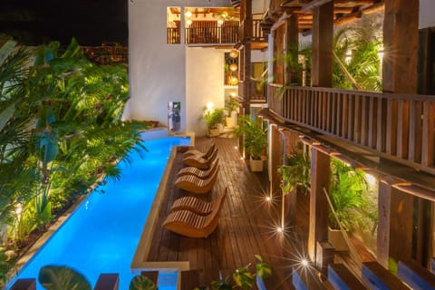 Patio, Night, Garden, Seating area, Garden view, Pool view, Swimming pool, sunbed