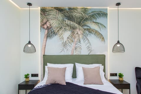 Palm Luxury Suite Apartment in Stalida