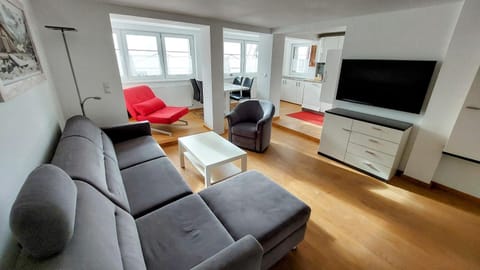 TV and multimedia, Living room, Photo of the whole room, Seating area