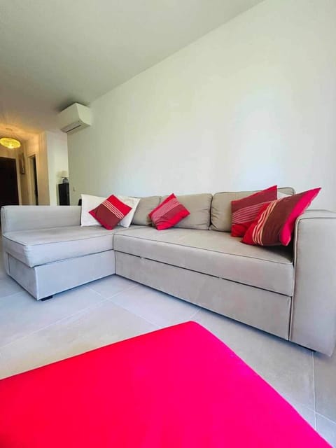 Heraclee Apartment in Saint-Tropez