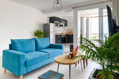 Communal lounge/ TV room, TV and multimedia, Kitchen or kitchenette, Living room, Lounge or bar, Seating area, kitchen