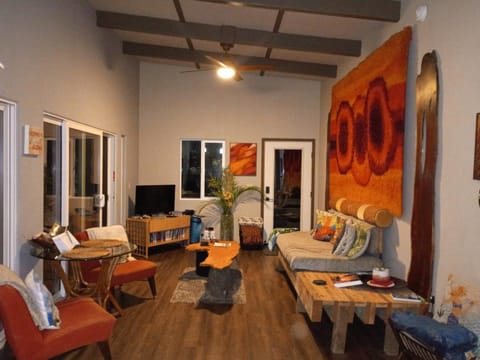 Volcano Home as seen on the Discovery Channel Villa in Fern Forest