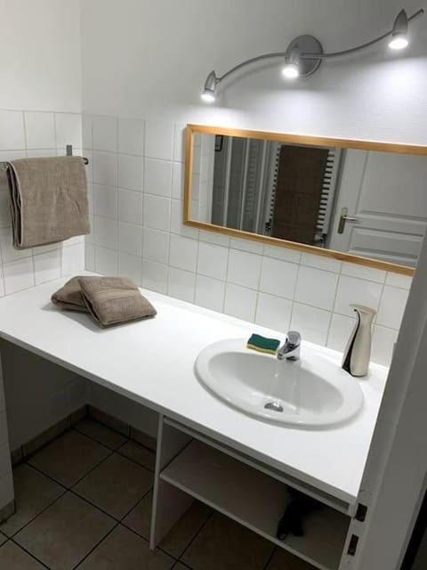 Appartement cosy Lons - Montmorot Apartment in Jura