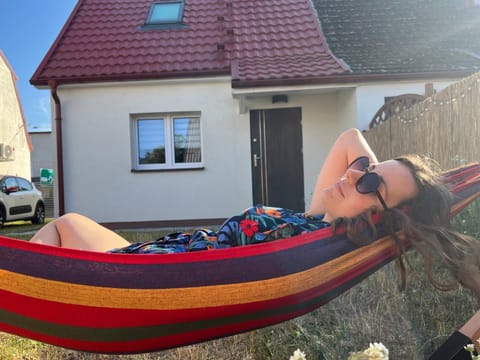 Property building, Day, People, Garden