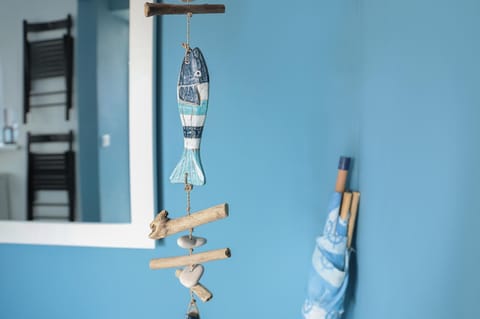 Facade/entrance, Decorative detail