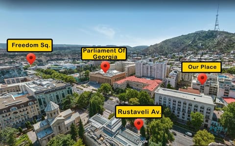 Nearby landmark, Neighbourhood, Natural landscape, City view, Mountain view, Location