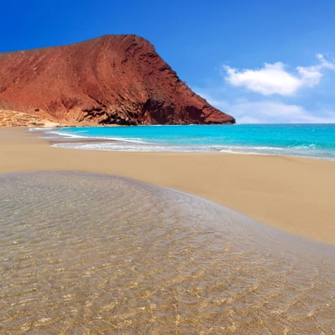Beach, Mountain view