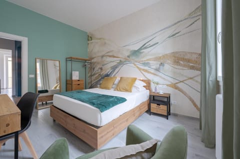 Photo of the whole room, Decorative detail, Decorative detail, Seating area, Bedroom, furniture, furniture, wardrobe