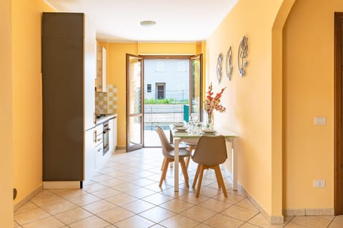 Kitchen or kitchenette, Living room, Dining area, air conditioner