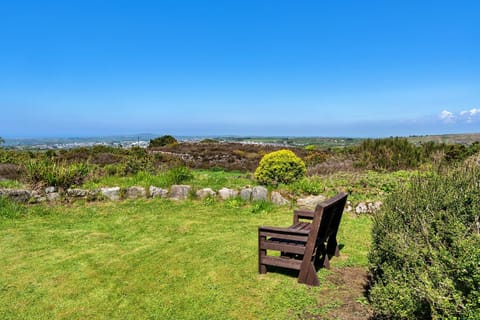 Patio, Spring, Day, Natural landscape, Garden, Garden view, Sea view