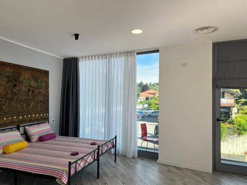 Bed, Balcony/Terrace, Photo of the whole room, Bedroom
