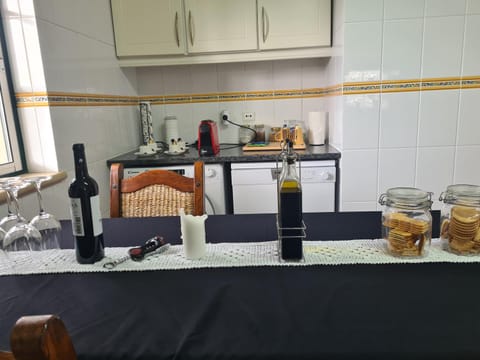 Coffee/tea facilities, Kitchen or kitchenette