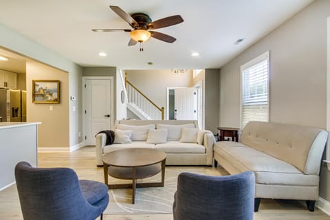 Charming Lewes Townhome with Sunroom 5 Mi to Beach! House in Sussex County