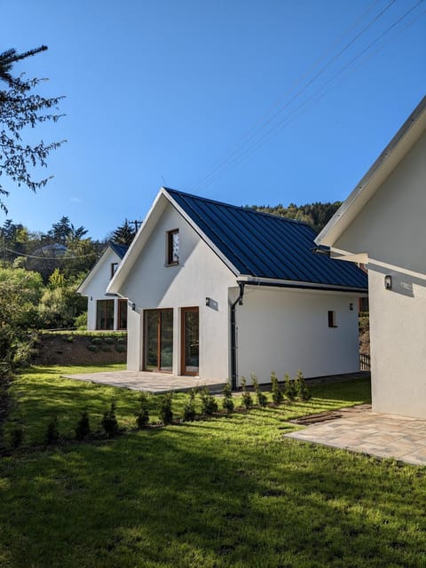 Property building, Garden view