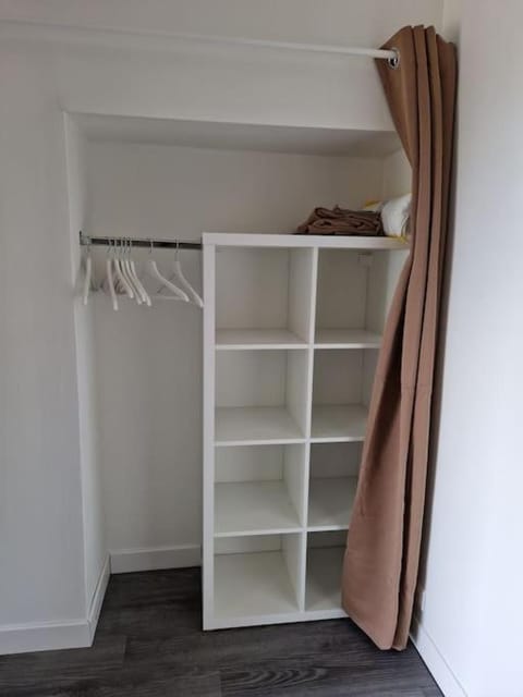 Appartement 2 pièces rénove avec accès piscine Apartment in Grasse